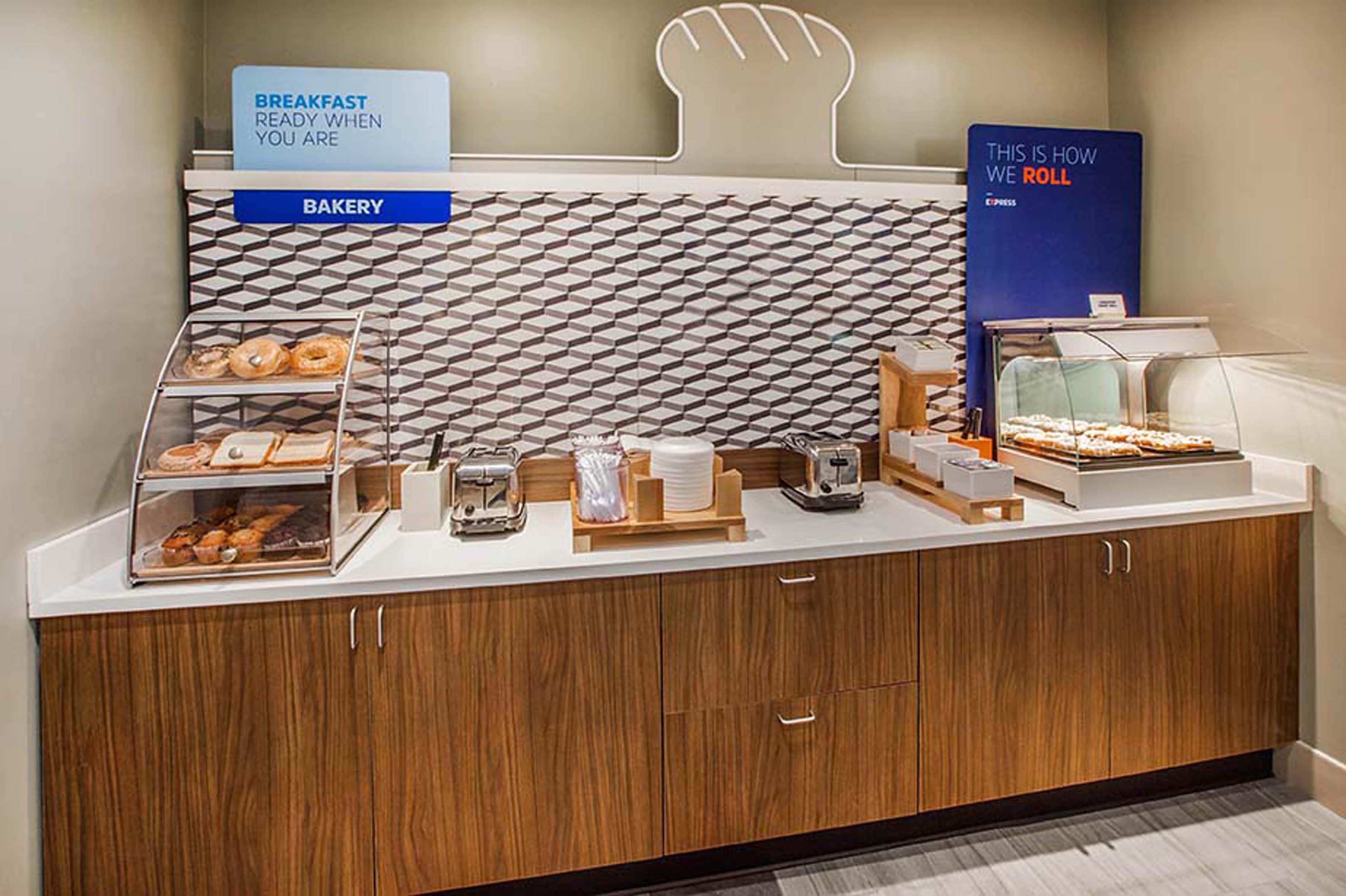 Holiday Inn Express & Suites Warner Robins North West By Ihg Eksteriør billede